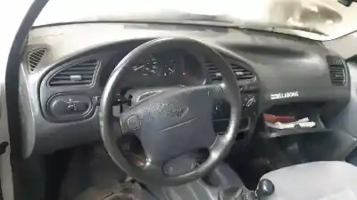 Veicolo di demolizione daewoo lanos s dell'anno 2003 alimentato a13sms