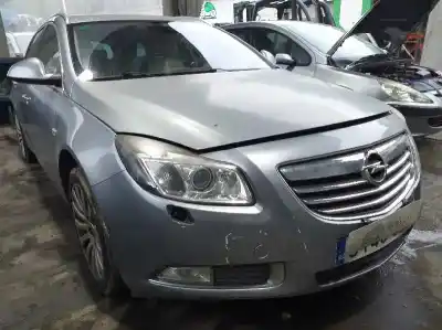 Verschrottungsfahrzeug opel insignia sports tourer cosmo des jahres 2009 angetrieben a20dth