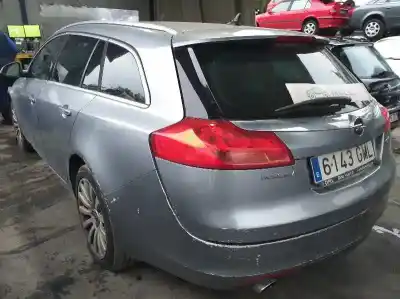 Verschrottungsfahrzeug opel insignia sports tourer cosmo des jahres 2009 angetrieben a20dth