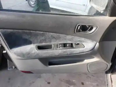 Sloopvoertuig mitsubishi                                         galant berlina (ea0)                                                                                                                                                                                                                                       2000 elegance                                                                                                                                                                                                                                              van het jaar 1999 aangedreven 4g63
