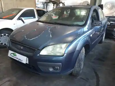 Veículo de Sucata ford focus berlina (cap) trend do ano 2001 alimentado hwda