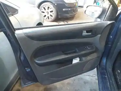 Veículo de Sucata ford focus berlina (cap) trend do ano 2001 alimentado hwda