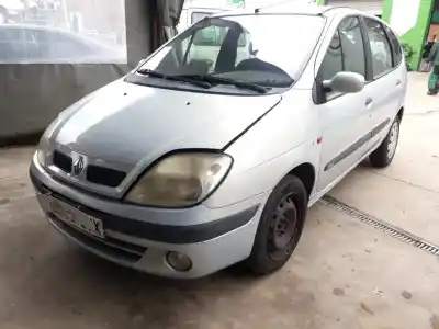 Здавання транспортного засобу renault scenic (ja..) 1.9 dti diesel 80 cv / 59 kw року 2002 потужний f9q744