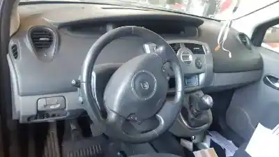 Здавання транспортного засобу renault scenic iii dynamique року 2007 потужний k9kp732
