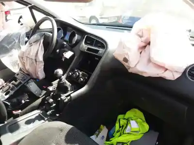 Scrapping Vehicle peugeot 5008 premium of the year 2010 powered d-rhe