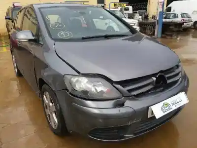 Scrapping Vehicle volkswagen golf plus (5m1) highline of the year 2006 powered bxe
