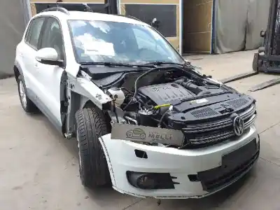 Veicolo di demolizione volkswagen tiguan (5n2) advance bluemotion dell'anno 2001 alimentato cffd