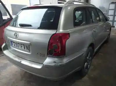 Veículo de Sucata toyota avensis (_t25_) 2.2 d-cat (adt251_) do ano 2007 alimentado 2adfhv