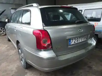 Veículo de Sucata toyota avensis (_t25_) 2.2 d-cat (adt251_) do ano 2007 alimentado 2adfhv