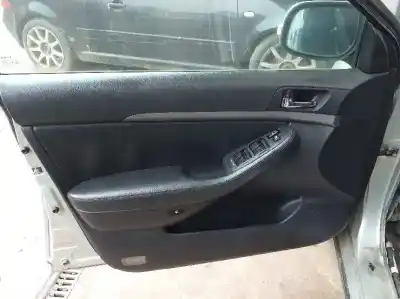 Veículo de Sucata toyota avensis (_t25_) 2.2 d-cat (adt251_) do ano 2007 alimentado 2adfhv