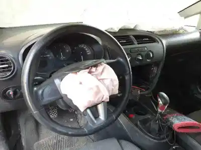 Veículo de Sucata seat leon (1p1) reference do ano 2006 alimentado bkc