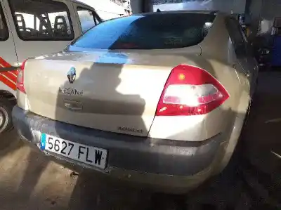 Veículo de Sucata RENAULT MEGANE III BERLINA 5 P Dynamique do ano 2007 alimentado K9K732