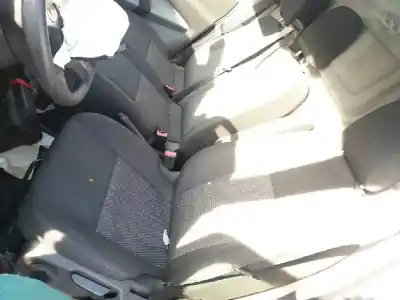 Здавання транспортного засобу ford transit custom kasten 270 l1 trend року 2001 потужний drff