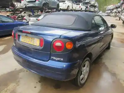 Scrapping Vehicle renault megane i cabriolet (ea0) 2.0 16v of the year 2001 powered 