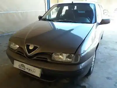 Здавання транспортного засобу alfa romeo                                         146                                                                                                                                                                                                                                                        1.9 jtd cat року 1999 потужний ar32302