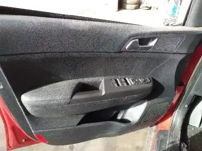 Veículo de Sucata kia sportage iv (ql, qle) 1.6 gdi do ano 2001 alimentado g4fd