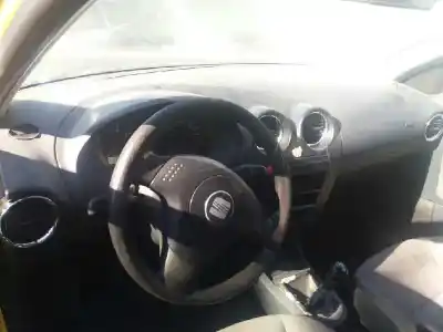 Scrapping Vehicle seat ibiza (6l1) stella of the year 2002 powered azq