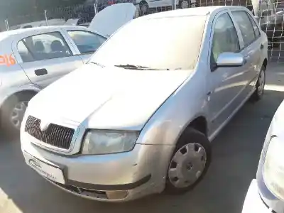 Здавання транспортного засобу skoda fabia (6y2/6y3) fresh року 2001 потужний azf