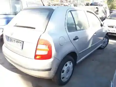 Здавання транспортного засобу skoda fabia (6y2/6y3) fresh року 2001 потужний azf