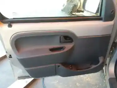 Здавання транспортного засобу renault kangoo (f/kc0) alize 64 cv / 47 kw року 2000 потужний f8q630 Здавання транспортного засобу renault kangoo (f/kc0) alize 64 cv / 47 kw року 2000 потужний f8q630