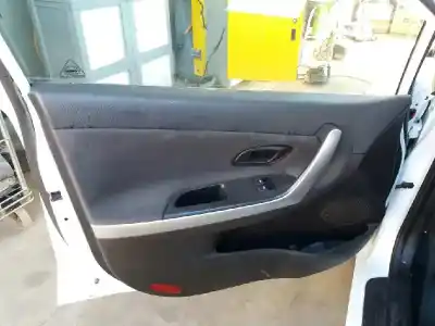 Здавання транспортного засобу KIA CEED (JD) 1.4 Concept року 2001 потужний D4FC