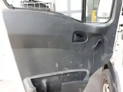 Veículo de Sucata iveco daily pr einzelkabine 35 s... radstand 3000 do ano 2001 alimentado 814043c