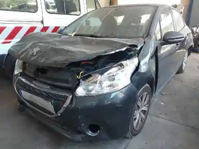 Sloopvoertuig PEUGEOT                                            208 I (CA_, CC_)                                                                                                                                                                                                                                           1.2 VTI 82                                                                                                                                                                                                                                                 van het jaar 2013 aangedreven HMZ