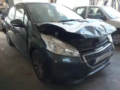 Scrapping Vehicle peugeot 208 i (ca_, cc_) 1.2 vti 82 of the year 2013 powered hmz
