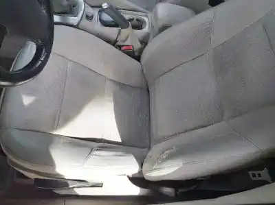 Veículo de Sucata volvo v50 familiar 1.6 d momentum do ano 2006 alimentado d4164t