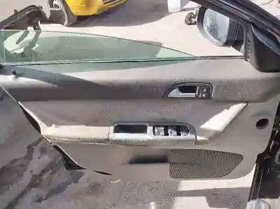 Veículo de Sucata volvo v50 familiar 1.6 d momentum do ano 2006 alimentado d4164t