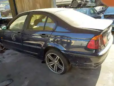 Veículo de Sucata bmw serie 3 berlina (e46) 320d do ano 2001 alimentado 204d1