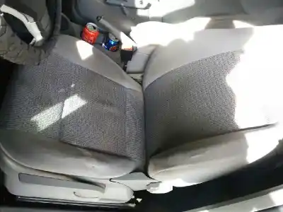 Здавання транспортного засобу volkswagen caddy ka/kb (2k) life року 2007 потужний bls