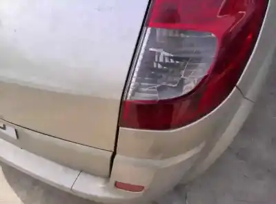 Здавання транспортного засобу renault scenic iii dynamique року 2007 потужний 