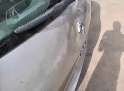Здавання транспортного засобу renault scenic iii dynamique року 2007 потужний 