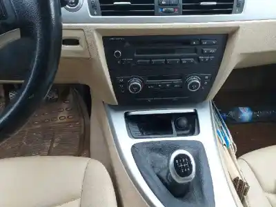 Veículo de Sucata bmw serie 3 touring (e91) 320d do ano 2008 alimentado n47d20a