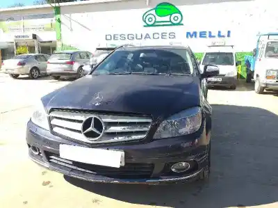 Vehicul casat MERCEDES CLASE C FAMILIAR 2.2 CDI al anului 2009 alimentat OM646811