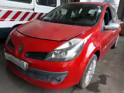 Veicolo di demolizione renault clio iii confort dynamique dell'anno 2006 alimentato k9k766