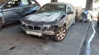 Scrapping Vehicle BMW 3 COMPACT (E46) 320 TD of the year 2001 powered 204D4