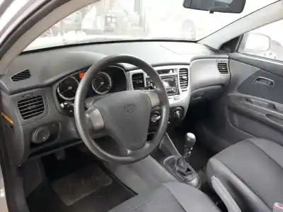Veicolo di demolizione kia rio ii (jb) 1.4 16v dell'anno 2006 alimentato g4ee