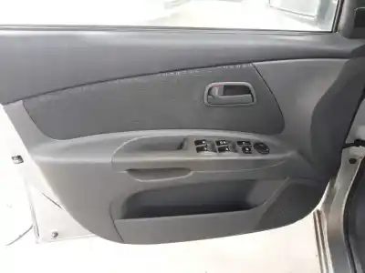 Veicolo di demolizione kia rio ii (jb) 1.4 16v dell'anno 2006 alimentato g4ee