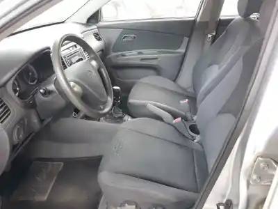 Veicolo di demolizione kia rio ii (jb) 1.4 16v dell'anno 2006 alimentato g4ee