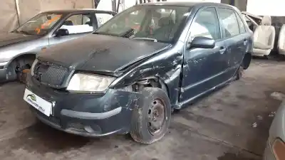 Vehículo de desguace SKODA FABIA (5J2 ) 1.4 TDI del año 2006 con motor BNM