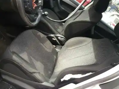 Здавання транспортного засобу citroen c4 grand picasso exclusive року 2001 потужний 9hr