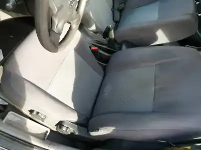 Veículo de Sucata NISSAN ALMERA (N16/E) Acenta do ano 2003 alimentado YD22DDT