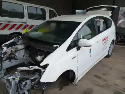 Scrapping Vehicle toyota prius (nhw30) plug-in hybrid advance of the year 2001 powered 