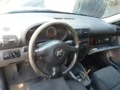 Здавання транспортного засобу seat leon (1m1) 1.9 tdi року 2002 потужний alh