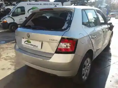 Здавання транспортного засобу skoda fabia ambition року 2015 потужний chy