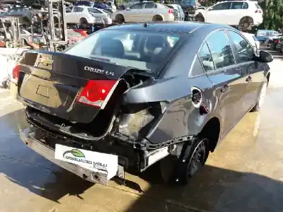 Sloopvoertuig chevrolet cruze lt van het jaar 2001 aangedreven z20s1