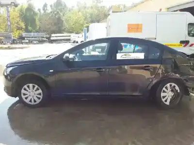 Veículo de Sucata CHEVROLET CRUZE LT do ano 2001 alimentado Z20S1