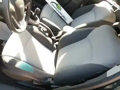 Sloopvoertuig chevrolet cruze lt van het jaar 2001 aangedreven z20s1